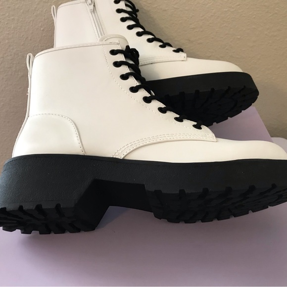 madden girl Carra Platform Combat Boots White - Picture 7 of 10